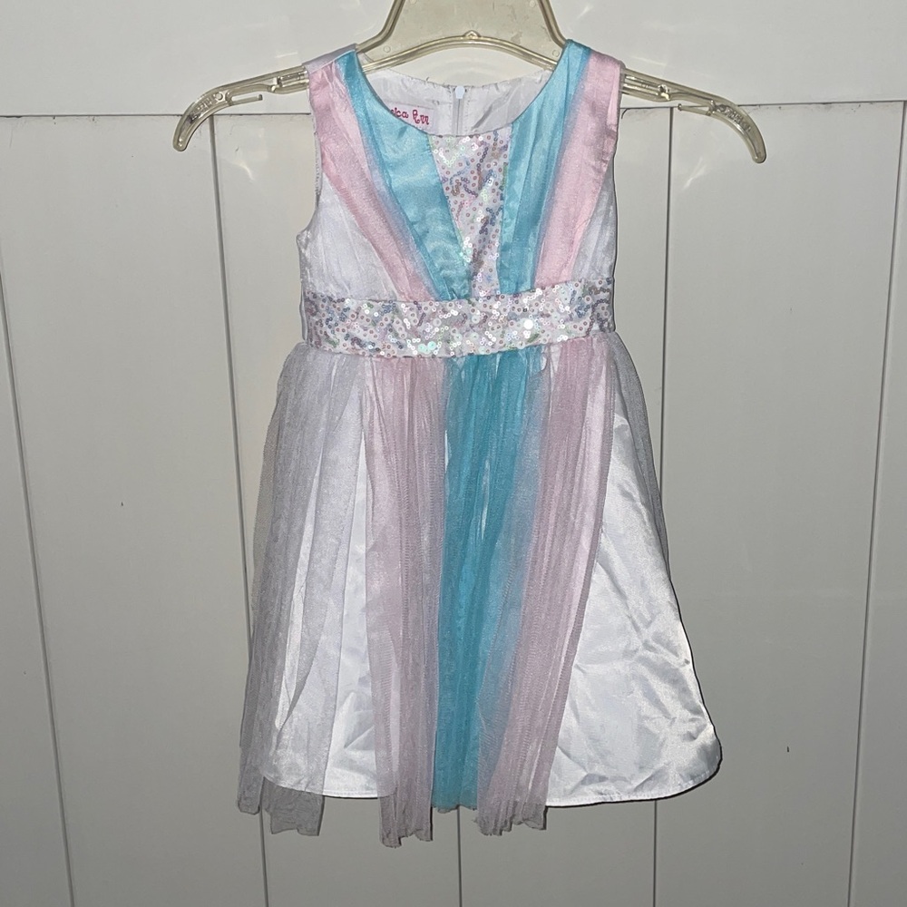 Jessica Ann Pastel Sequin Dress
Girls size 4